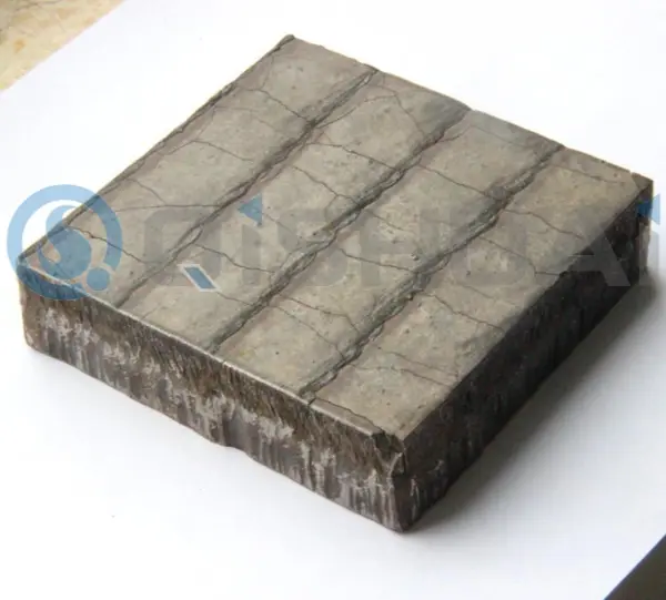 Узимајући радне услове као основу, прилагођавање отпорности на хабање: Схандонг Кисхуаи решења за биметалне површинске плоче отпорне на хабање